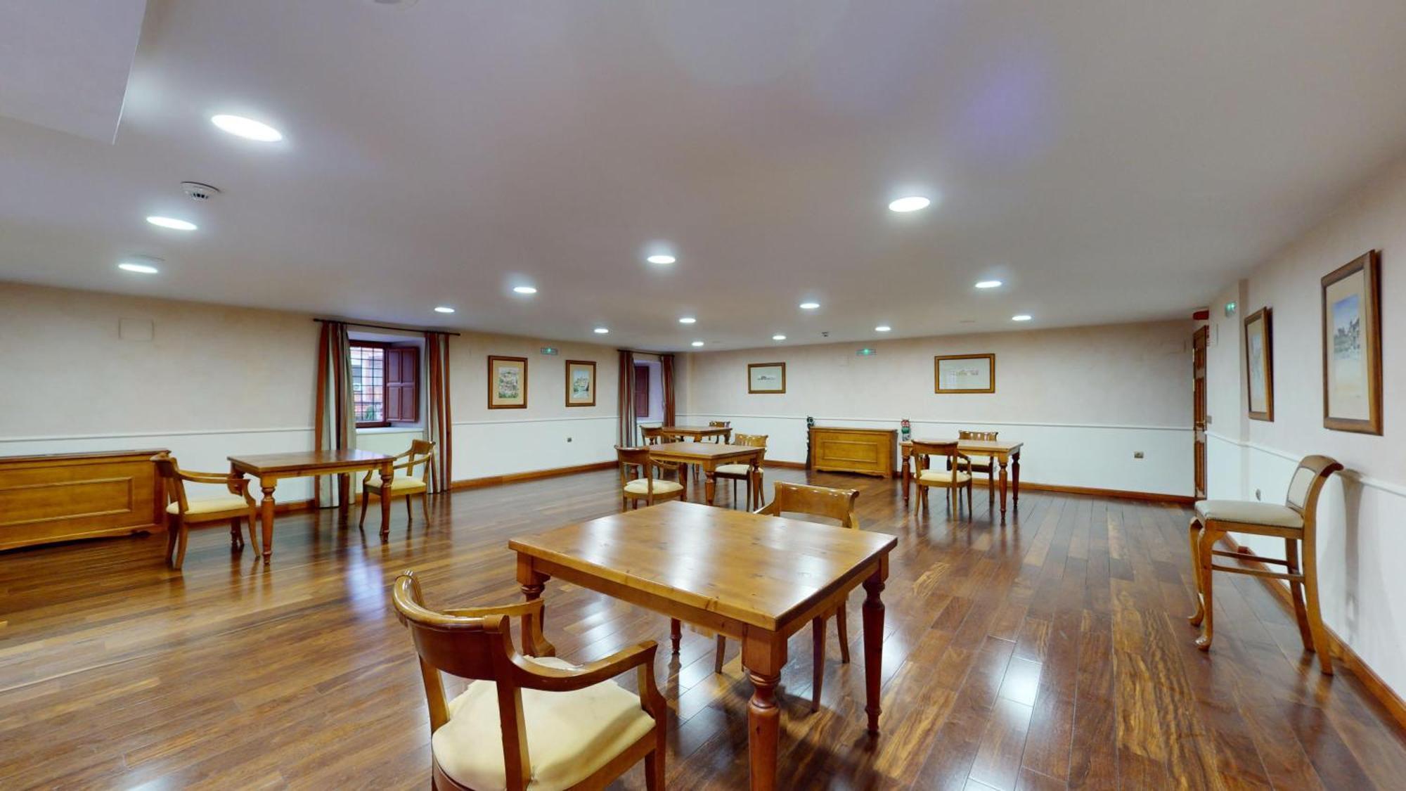 Azz Penafiel Las Claras Hotel & Spa Bagian luar foto