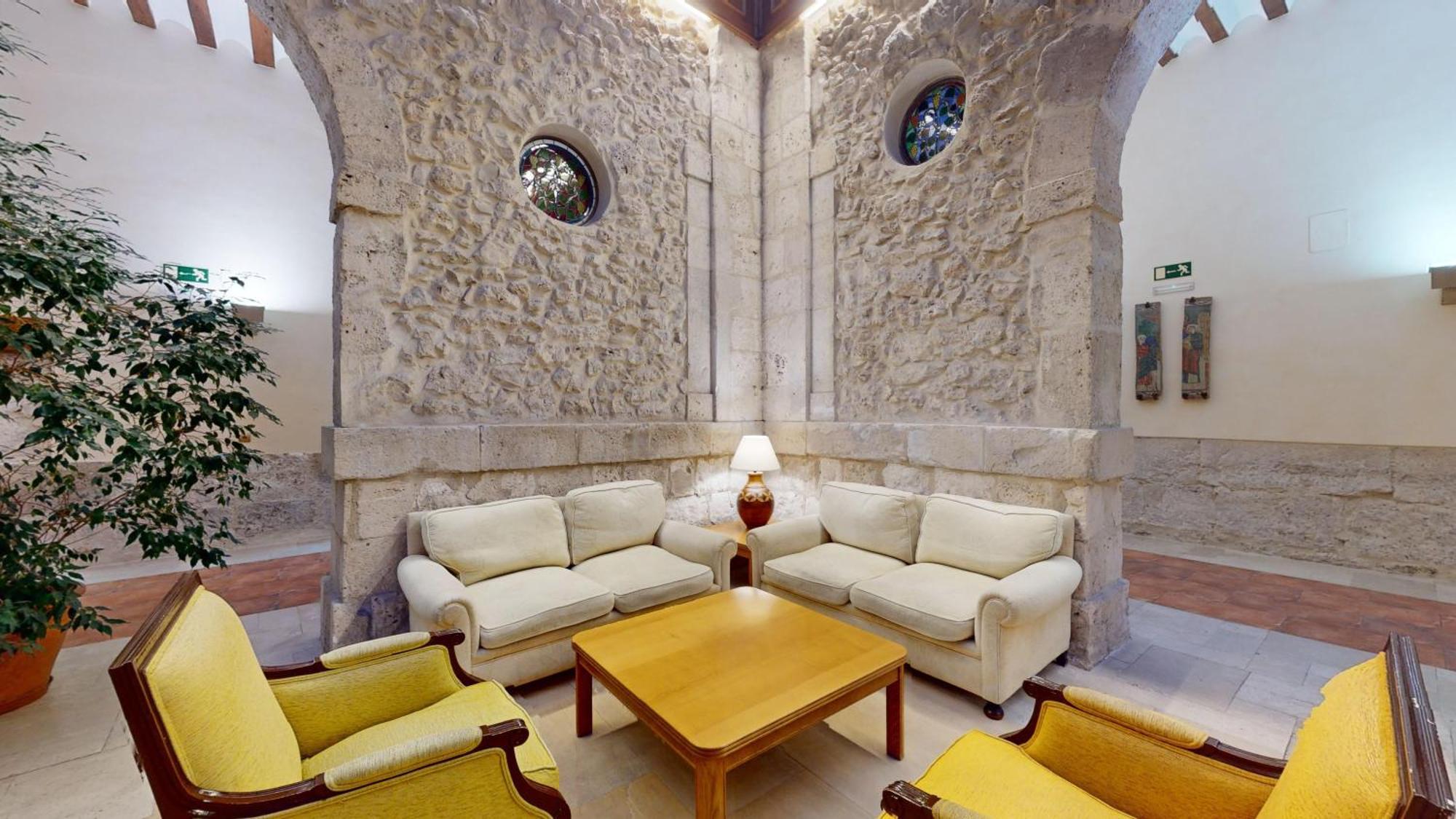 Azz Penafiel Las Claras Hotel & Spa Bagian luar foto