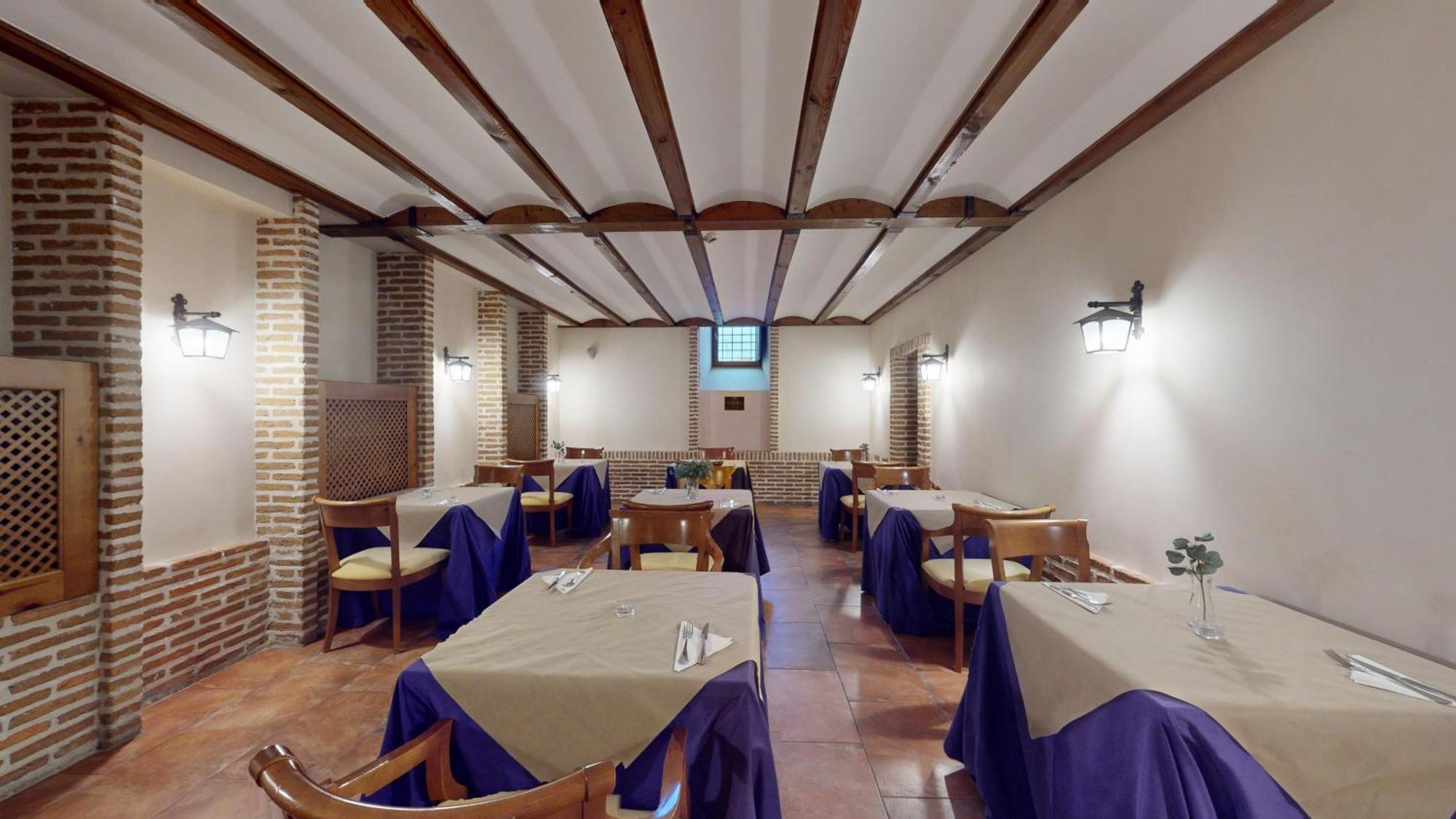 Azz Penafiel Las Claras Hotel & Spa Bagian luar foto