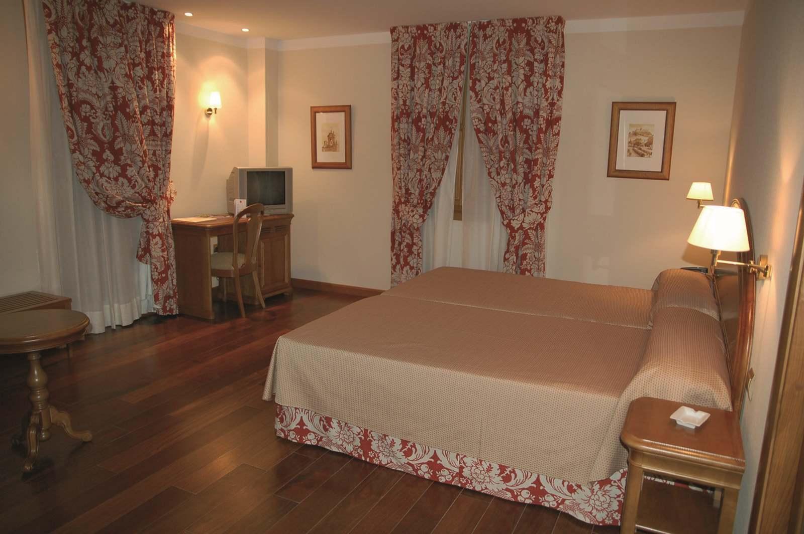 Azz Penafiel Las Claras Hotel & Spa Ruang foto